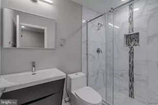 2113 W Master St, Philadelphia, PA 19121 - Photo 17