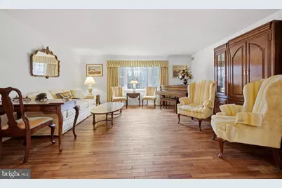 757 W Allens Lane, Philadelphia, PA 19119 - Photo 5