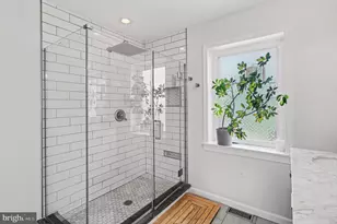 317 Wharton St, Philadelphia, PA 19147 - Photo 25