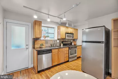 823 S 10th Street, Philadelphia, PA 19147 - Photo 7