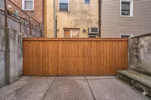 823 S 10th St, Philadelphia, PA 19147 - Photo 23