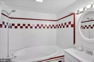 823 S 10th St, Philadelphia, PA 19147 - Photo 15