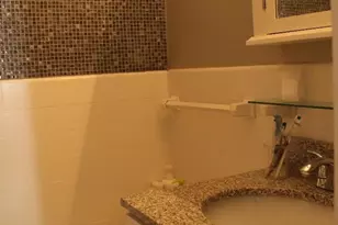 2031 Locust St, Philadelphia, PA 19103 - Photo 9