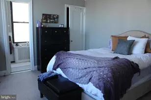 2031 Locust St, Philadelphia, PA 19103 - Photo 5