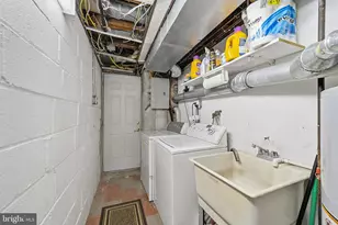 2933 Lardner St, Philadelphia, PA 19149 - Photo 15