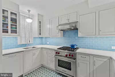 2136 Saint James Street, Philadelphia, PA 19103 - Photo 17