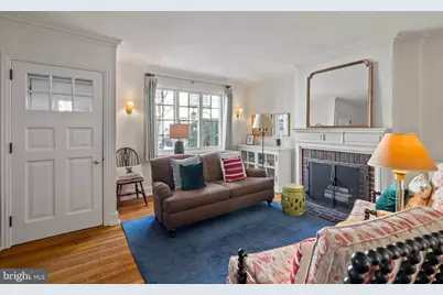 2136 Saint James Street, Philadelphia, PA 19103 - Photo 7