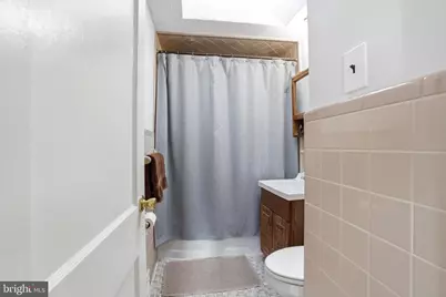 294 Lemonte Street, Philadelphia, PA 19128 - Photo 15