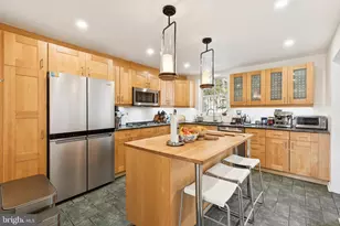 7713 Cherokee St, Philadelphia, PA 19118 - Photo 11