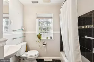 7713 Cherokee St, Philadelphia, PA 19118 - Photo 25