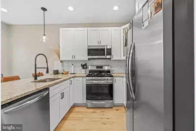 2204 E Albert Street, Philadelphia, PA 19125 - Photo 5