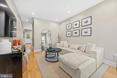 2204 E Albert Street, Philadelphia, PA 19125 - Photo 3