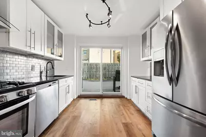 149 Pierce Street, Philadelphia, PA 19148 - Photo 5