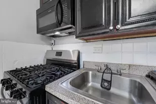 6084 Upland St, Philadelphia, PA 19142 - Photo 13