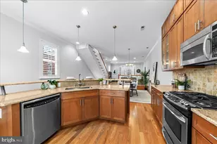 1000 S Dorrance St, Philadelphia, PA 19146 - Photo 17