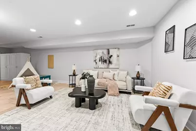 1000 S Dorrance Street, Philadelphia, PA 19146 - Photo 31