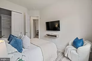 410 S Front St, Philadelphia, PA 19147 - Photo 43