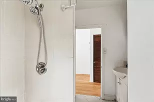 3640 N 19th St, Philadelphia, PA 19140 - Photo 15
