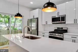 1320 S 31st St, Philadelphia, PA 19146 - Photo 3