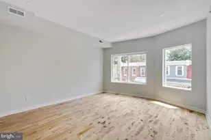 1320 S 31st St, Philadelphia, PA 19146 - Photo 17