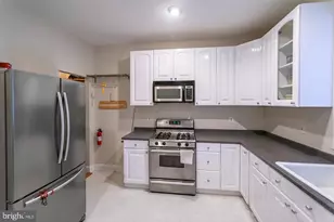 833 N Newkirk St, Philadelphia, PA 19130 - Photo 5