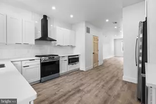 458 W Earlham Ter, Philadelphia, PA 19144 - Photo 13