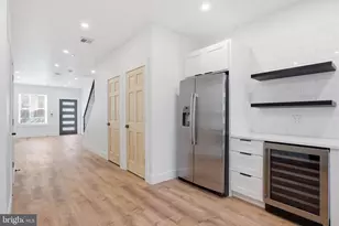 458 W Earlham Ter, Philadelphia, PA 19144 - Photo 13