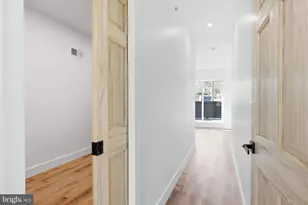 458 W Earlham Ter, Philadelphia, PA 19144 - Photo 27