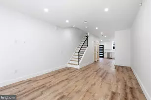 458 W Earlham Ter, Philadelphia, PA 19144 - Photo 9