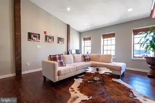 19 N 3rd St, Philadelphia, PA 19106 - Photo 5