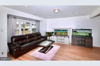 9947 Montour Street, Philadelphia, PA 19115 - Photo 5