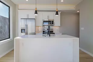 769 S 10th St, Philadelphia, PA 19147 - Photo 1