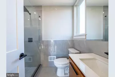 769 S 10th Street #3B, Philadelphia, PA 19147 - Photo 11