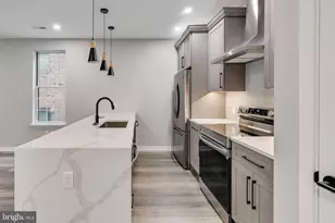 752 S 16th St, Philadelphia, PA 19146 - Photo 7