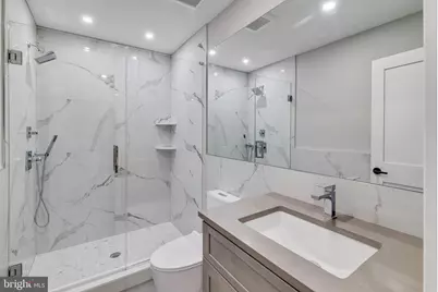 752 S 16th Street #2A, Philadelphia, PA 19146 - Photo 9