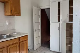 5848 Angora Terrace, Philadelphia, PA 19143 - Photo 9