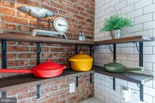 503 Queen St, Philadelphia, PA 19147 - Photo 13