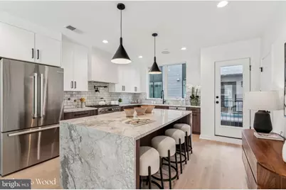 954 N 6th Street, Philadelphia, PA 19123 - Photo 9