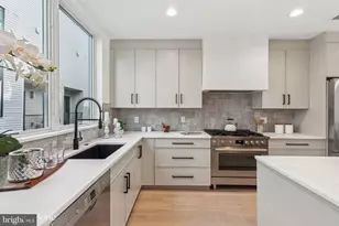 954 N 6th St, Philadelphia, PA 19123 - Photo 11