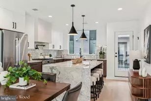 954 N 6th St, Philadelphia, PA 19123 - Photo 1