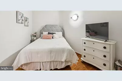 2310 South Street, Philadelphia, PA 19146 - Photo 9