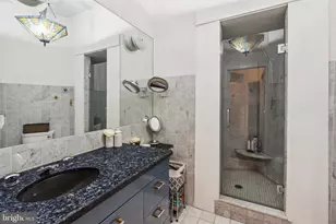 2310 South St, Philadelphia, PA 19146 - Photo 15