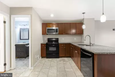 941 New Market Street #A, Philadelphia, PA 19123 - Photo 7