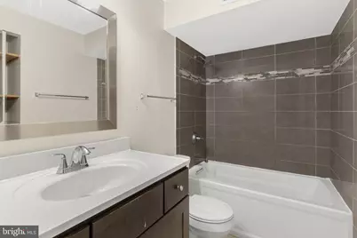 941 New Market Street #A, Philadelphia, PA 19123 - Photo 17