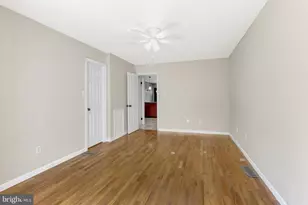 941 New Market St, Philadelphia, PA 19123 - Photo 15