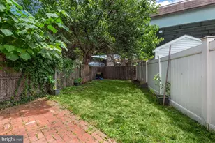 941 New Market St, Philadelphia, PA 19123 - Photo 9