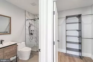 526 Brown St, Philadelphia, PA 19123 - Photo 9