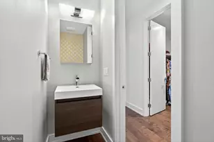 607 N 6th St, Philadelphia, PA 19123 - Photo 31