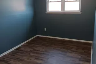 1310 Patrick Henry Pl, Philadelphia, PA 19122 - Photo 5