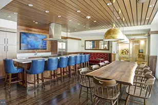 2200 Benjamin Franklin Pkwy, Philadelphia, PA 19130 - Photo 25